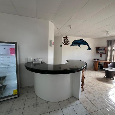 Hostal Neptuno - Poseidon Puerto Villamil Dış mekan fotoğraf