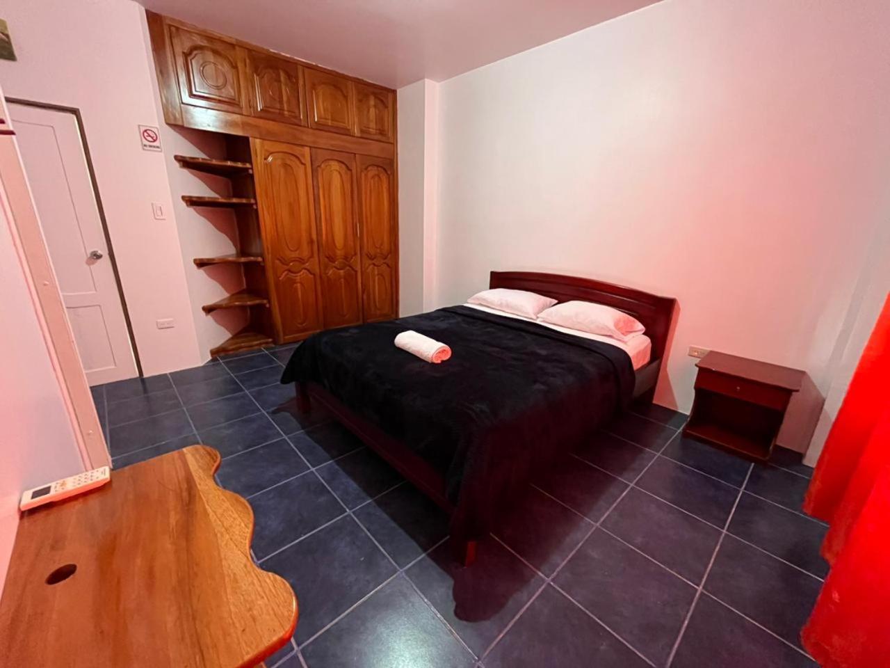 Hostal Neptuno - Poseidon Puerto Villamil Dış mekan fotoğraf